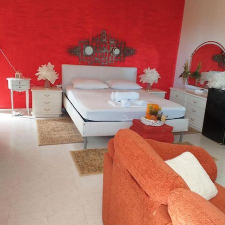 Roulas Cozy Apartments アルテミダ エクステリア 写真